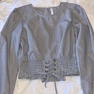 Size XS Xhilaration blouse